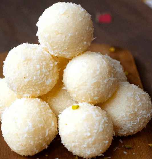 Coconut Ladoo |200 G | DESIE CRAVINGS